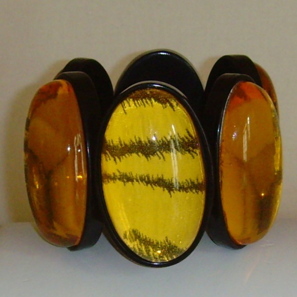 Gerda Lynggaard MONIES Amber Lucite and Animal Print Themed Statement Bracelet - Picture 11 of 16